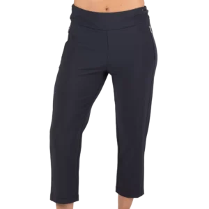 Solid 22" Capri Pant